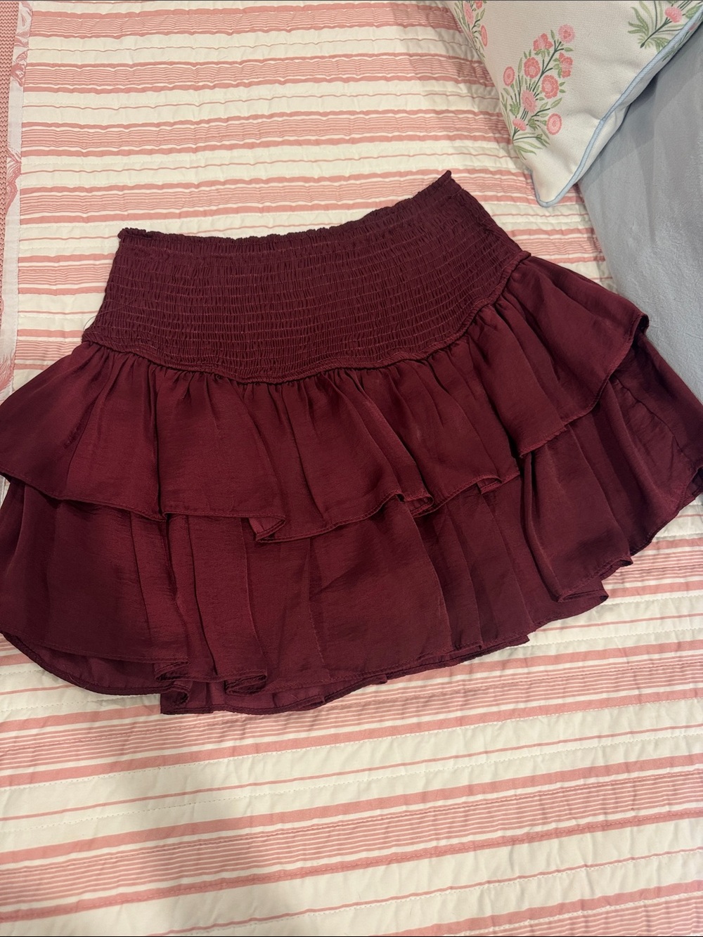 entro Burgundy Smocked Ruffle Mini Skirt